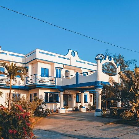Club Monet Beachfront Resort By Cocotel Cabangan Ngoại thất bức ảnh
