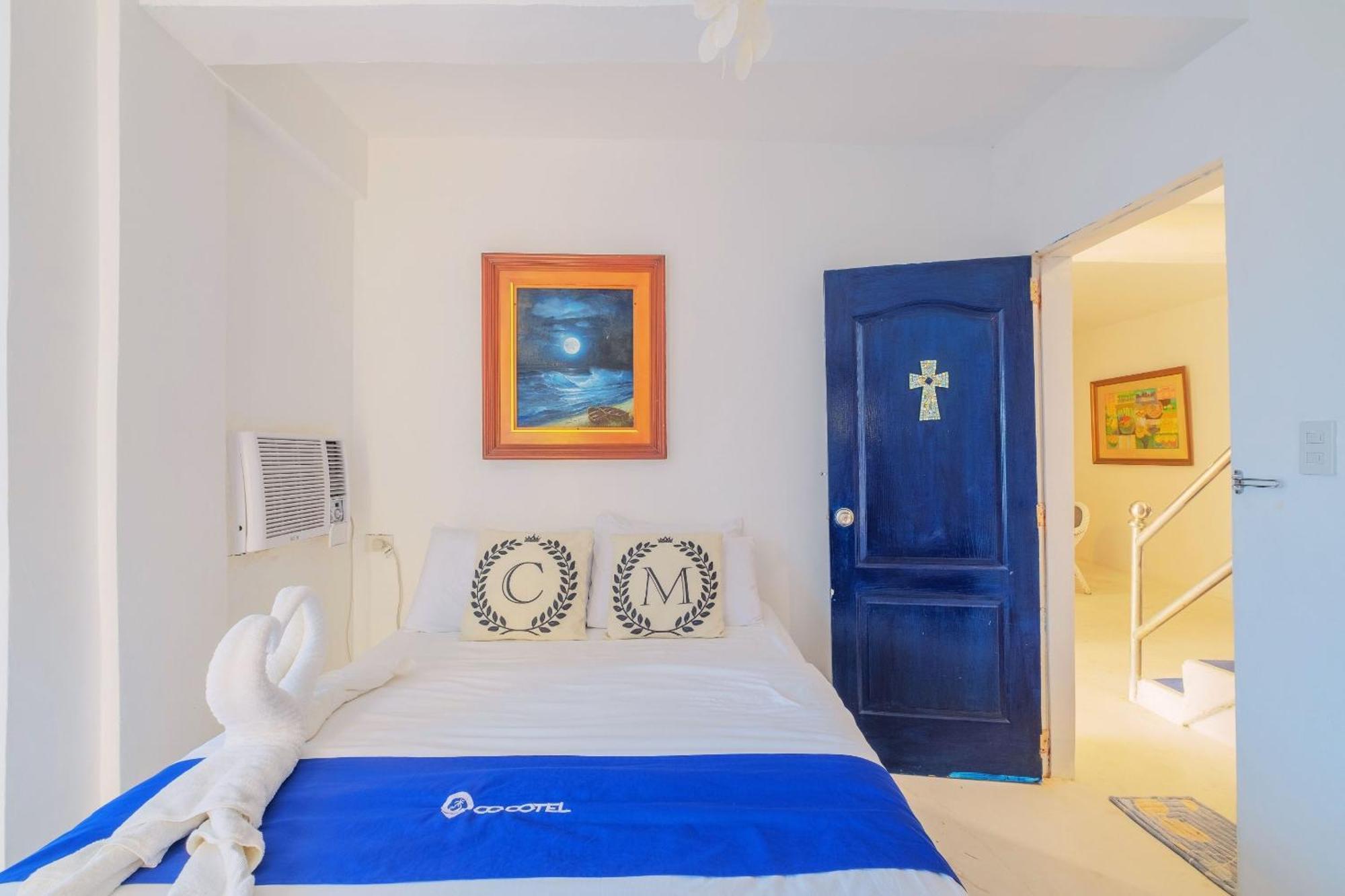 Club Monet Beachfront Resort By Cocotel Cabangan Phòng bức ảnh